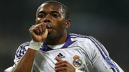 Διάψευση για Κακά, επιβεβαίωση για Ρομπίνιο