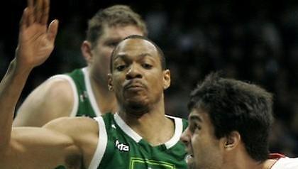 Ανανέωσε με Μπράουν η Ζαλγκίρις