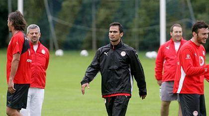 Πατσατζόγλου: «Πρέπει να προκριθούμε…»