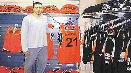 Ανακοίνωσε Ντικούδη η Βαλένθια