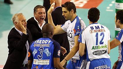 Παραμένει «κυανόλευκος» ο Πιπέργιας