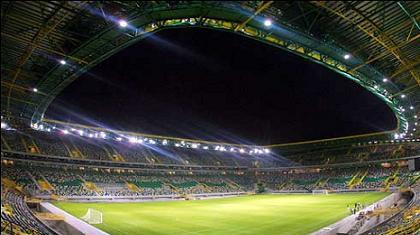 Δυο Ελληνόπουλα στο «Χοσέ Αλβαλάδε»…