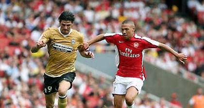 Φιλική νίκη της «Γιούβε» επί της Άρσεναλ