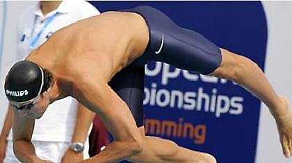 Μόνο κατοστάρι ο Φαν Ντεν Χούγκεμπαντ