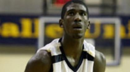 Α1: Ενισχύεται με Σμιθ ο Κολοσσός