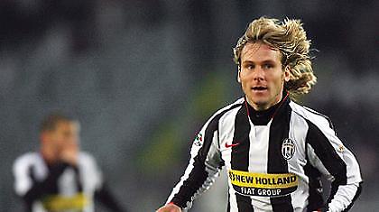 Νέντβεντ: «Θα ήταν καλό να έρθει ο Ντέγιαν»