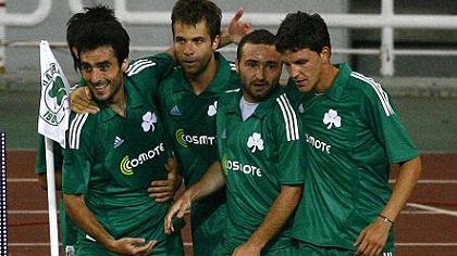 «Κλειδώνει» την πρόκριση με νίκη