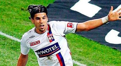 Προς την έξοδο ο Μπάρος