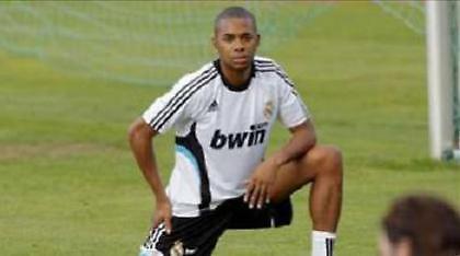 Επίσημη πρόταση Τσέλσι για Ρομπίνιο!