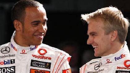 Συμπληρώνουν τα ρόστερ τους οι ομάδες της F1