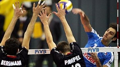 Με νίκες άρχισαν Ιταλία και ΗΠΑ