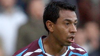 Στα «βυσσινί» ο Σολάνο