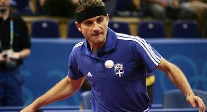 Οι αντίπαλοι Γκιώνη και Κρεάνγκα στο πινγκ-πονγκ