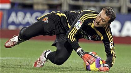 Υπέγραψε με Τότεναμ ο Θέσαρ