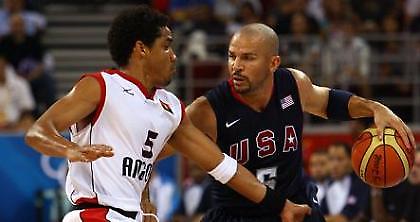 Νίκησαν την Ανγκόλα και βλέπουν... Ελλάδα οι ΗΠΑ