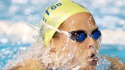 Αποσύρεται η Μανοντού;