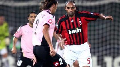 Έμερσον: «Έτοιμος να προσφέρω στη Μίλαν»