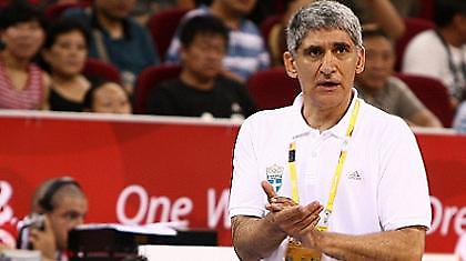 Γιαννάκης: «Δεν ασχολούμαστε με σενάρια»