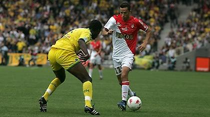 Le Championnat: Πρώτο 'στραβοπάτημα' για Μονακό, νίκη για Παρί