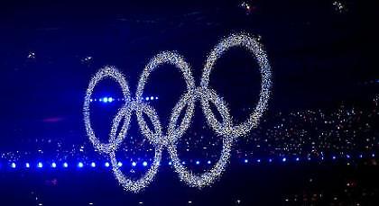 Με το βλέμμα στο Πεκίνο