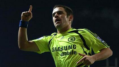 Περιμένουν στη… γωνία για Κόουλ, οι «χωριάτες»