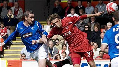 Scottish League: Πρώτη γκέλα για Ρέιντζερς