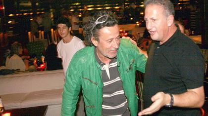 Οριστικά με... Μάκη