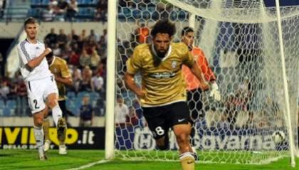 Στους ομίλους «Μπάρτσα» και «Γιούβε» (video)