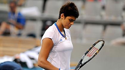 Απογοητευτική Λένα