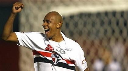 Στο Αμβούργο ο Άλεξ Σίλβα