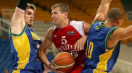 Στην Τσιμπόνα ο Κους