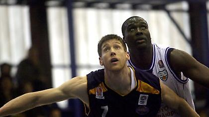 Α1: Ηρθαν Γκολντγουάιρ, Πάτερσον