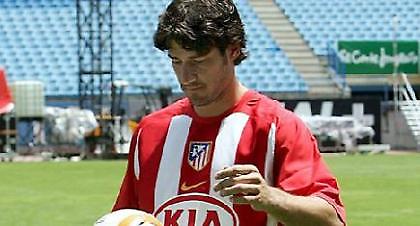 Φουλ για Γιούρκα η Μπενφίκα