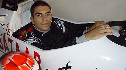 Ο Σταμάτης Κατσίμης δοκιμάζει για τον Ολυμπιακό