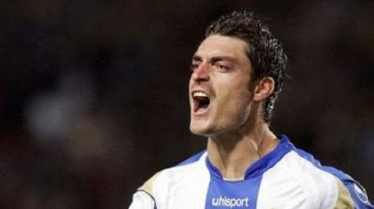 «Κόκκινος» ο Ριέρα