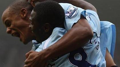 Premier League: «Γκέλα» για Λίβερπουλ, σόου Ράιτ Φίλιπς