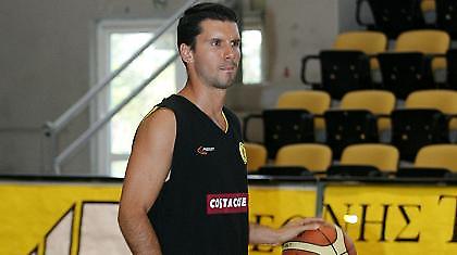 Α1: Δεκαπέντε μέρες εκτός ο Στεφανίδης