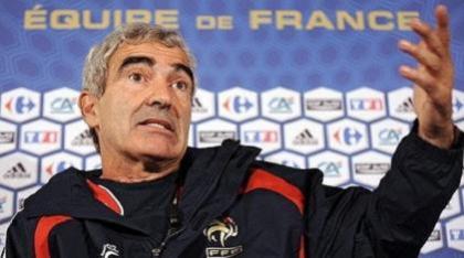 Ντομενέκ: «Ευτυχώς δεν υπάρχει ακόμη η γκιλοτίνα»