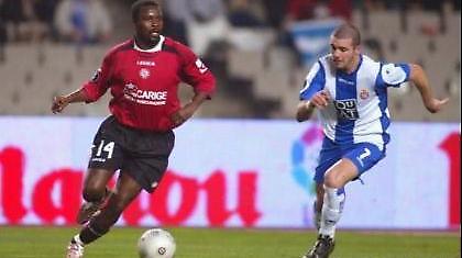 Αποσύρεται ο Κουφούρ (video)