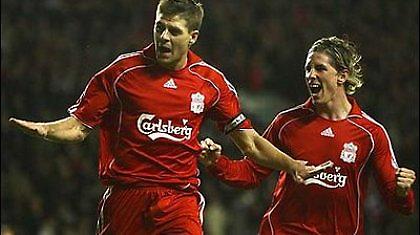 Με Τζέραρντ και Τόρες στο ντέρμπι