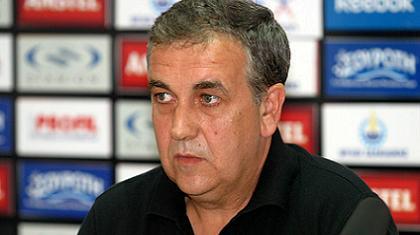 Μένει (προς το παρόν) ο Ερνάντεθ