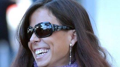 «Άστραψε και βρόντηξε» η Ροζέλα