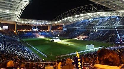 Le Championnat: Τα «φώτα» στο «Βελοντρόμ»