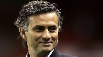 Μουρίνιο:«Ο Αντριάνο είναι ένας από τους…30»