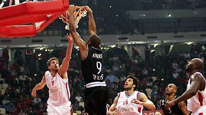 Στην Τριούμφ ο Αντερσον