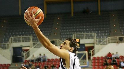 A1: Άνετη επικράτηση...