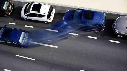 Οι Mercedes A-B Class παρκάρουν μόνες τους