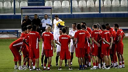 Οι Έλληνες τη δουλειά, οι ξένοι την πινελιά κι όλα καλά