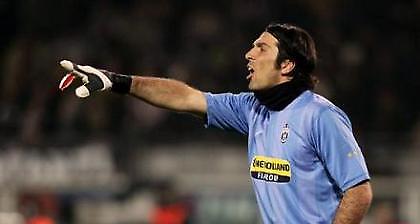 Νοκ άουτ για 10 ημέρες ο Μπουφόν