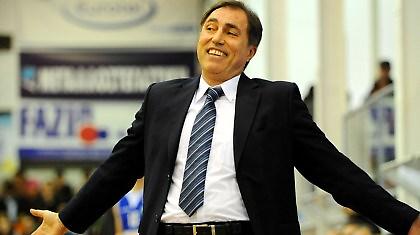 Α1: Απέκτησε Μπρόζο και Παπακώστα η ΑΕΛ